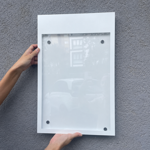 Witte metalen menukast A3 met transparant acryl